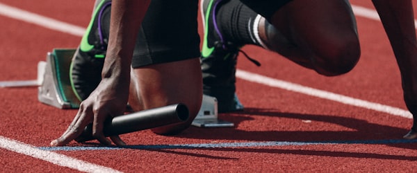 CBA联赛广东东莞大益对阵辽宁本钢比赛现场高清图片