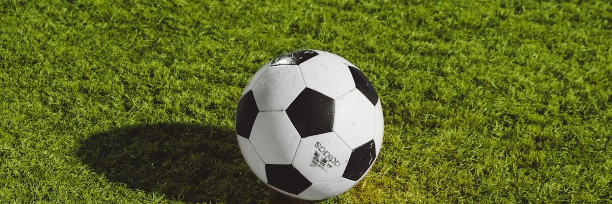 英超曼彻斯特联队对阵利物浦队比赛直播现场高清图片